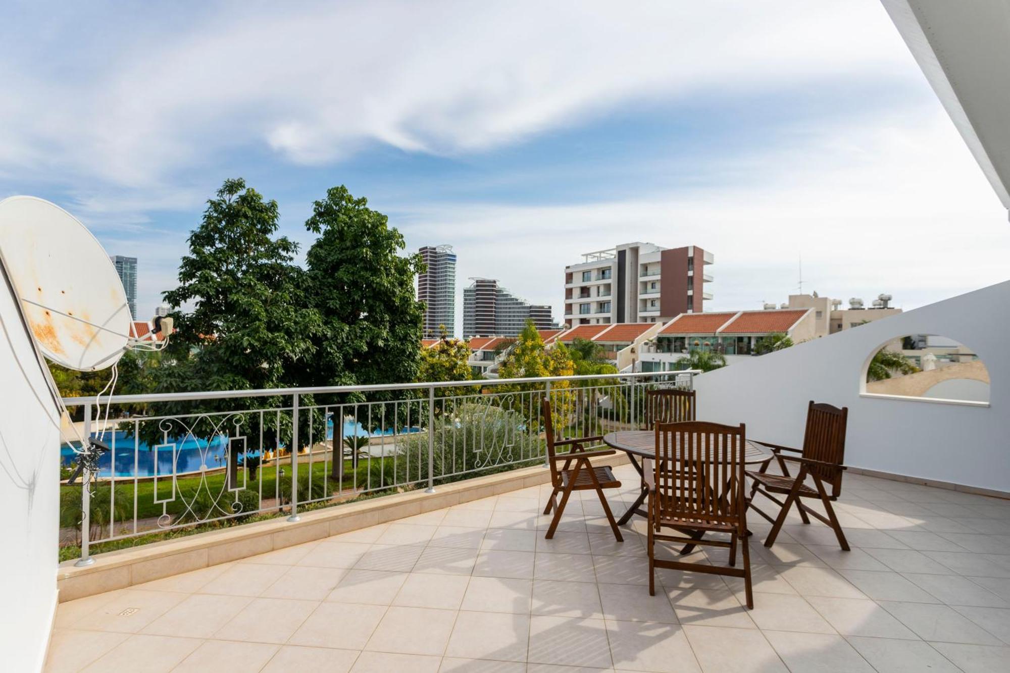 Bay View Gardens By Trulycyprus Apartment Limassol Exterior photo