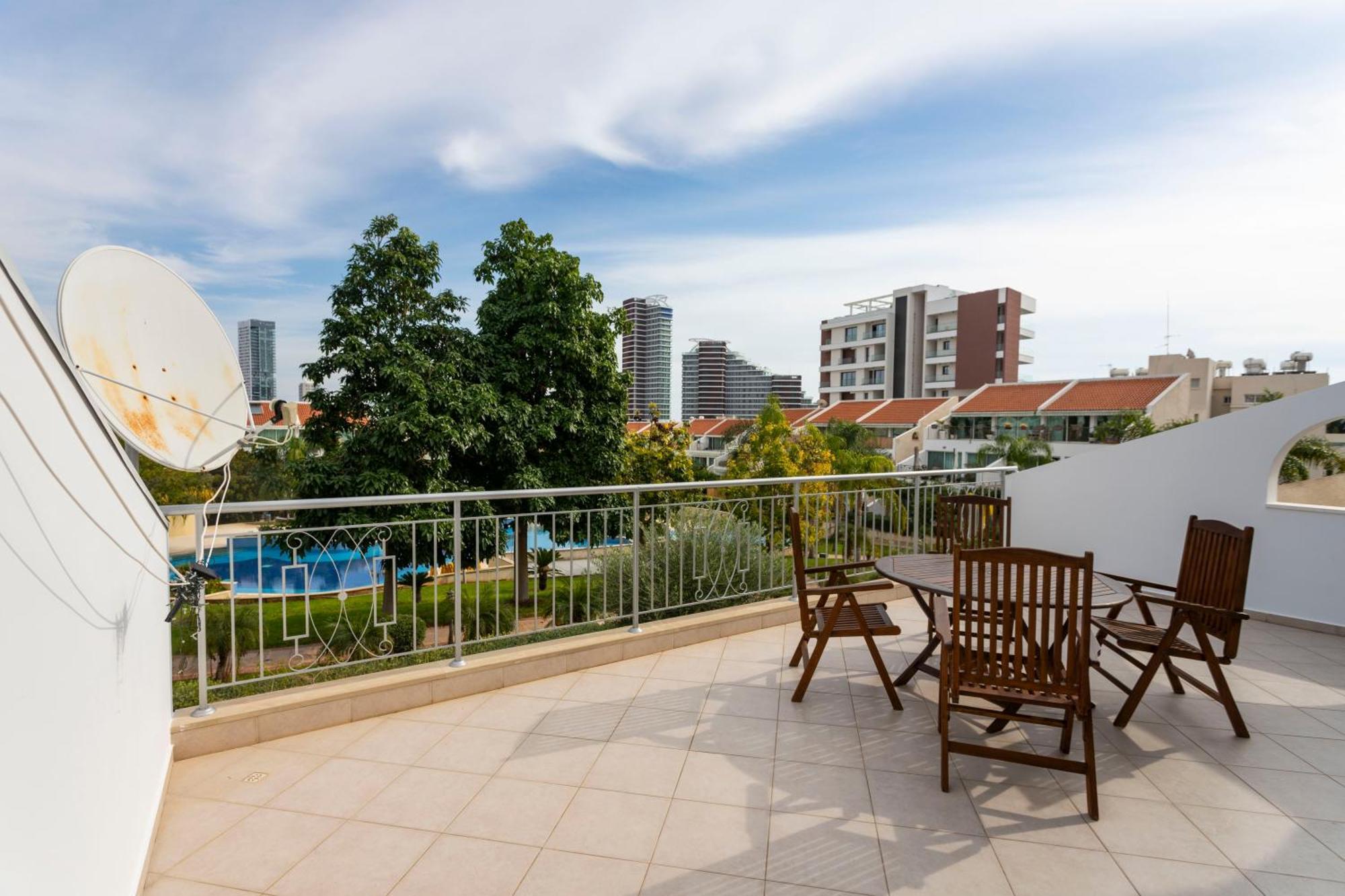 Bay View Gardens By Trulycyprus Apartment Limassol Exterior photo